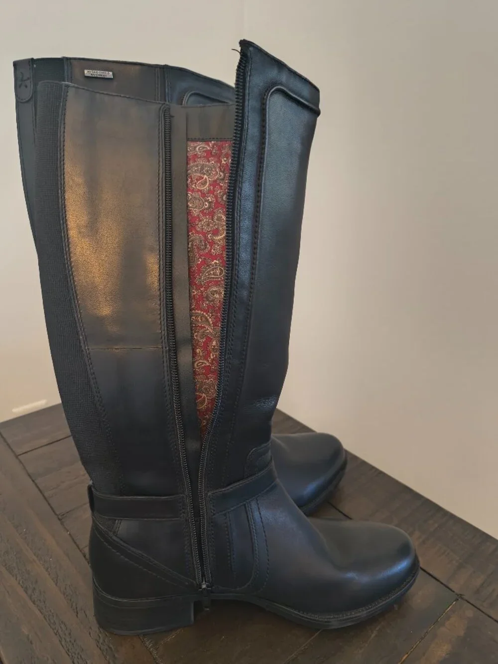 Rockport Leather Waterproof Boots - US Size 8.5